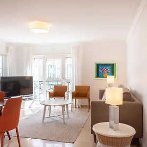 Stylish With Parking By Lovelystay Apartamento